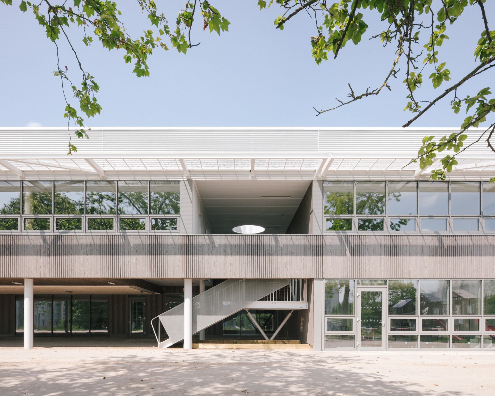 Groupe Scolaire Samuel-Beckett 18 classes à Saint-Lô (50), par Marc Nicolas Architectures