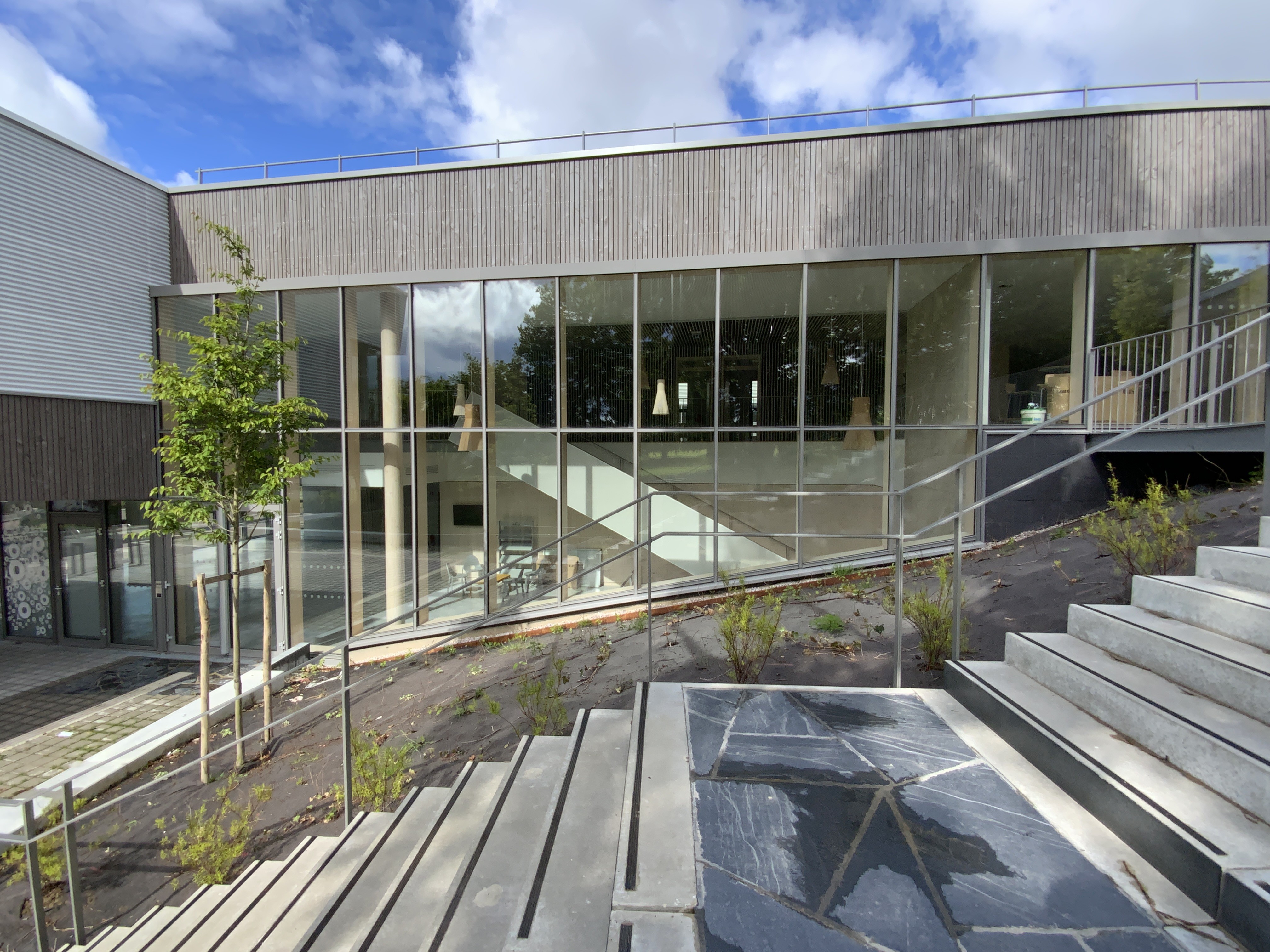 Groupe Scolaire Samuel-Beckett 18 classes à Saint-Lô (50), par Marc Nicolas Architectures